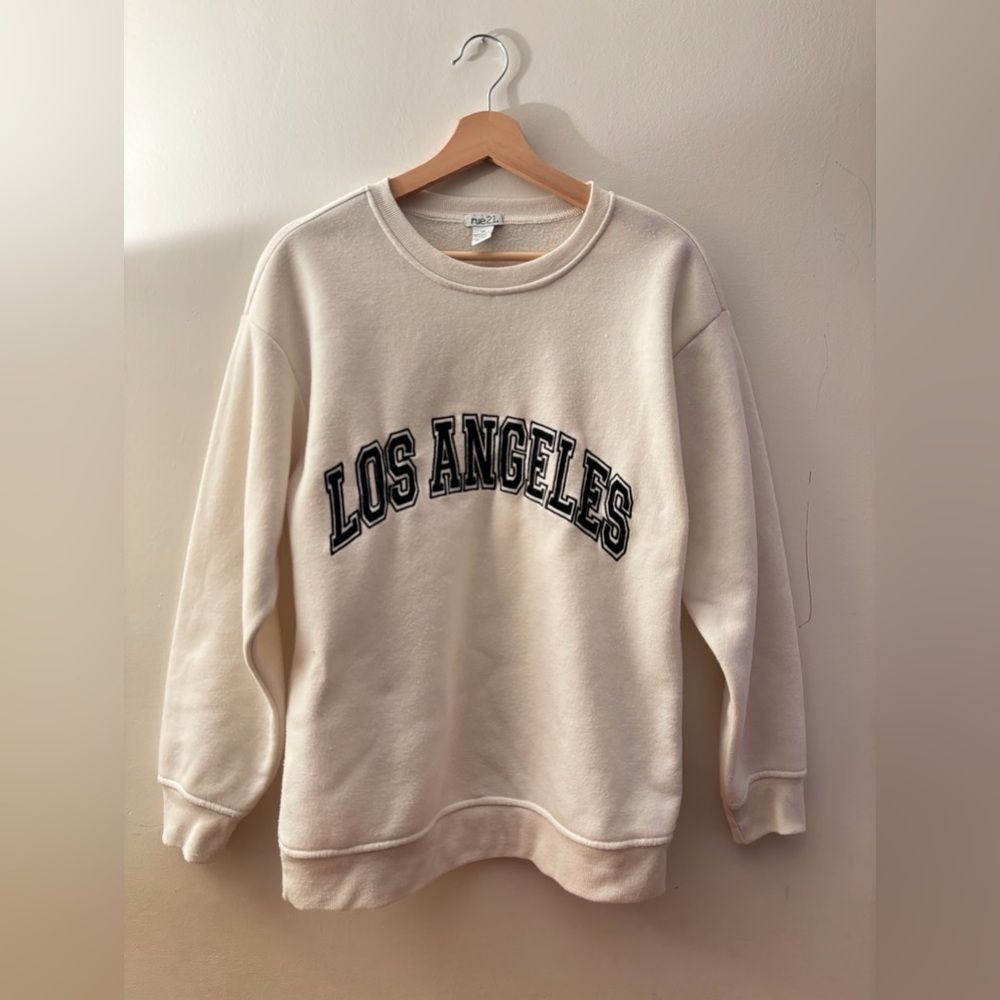 Rue 21 Los Angeles sweatshirt